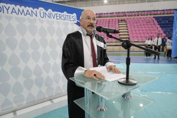 Tıp Fakültesi Dekanı Prof.Dr. Haydar BAĞIŞ Tıp Öğrencileri için Tercih Rehberi 2024 - Tıp Fakültesi